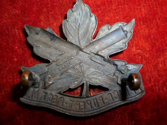 M-167 - Prince Rupert Regiment M.G. Cap Badge 